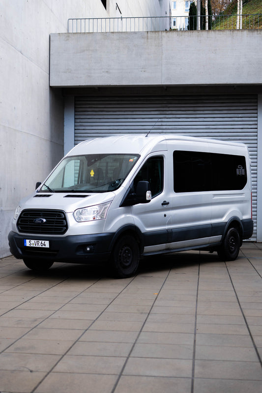 Transporter/ 9Sitzer